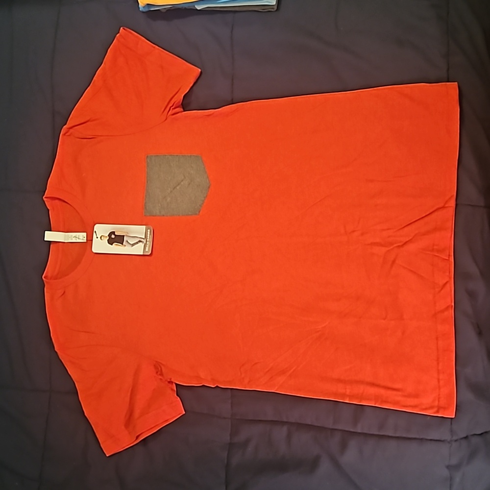 Men's Red Pocket Tee NWT Medium